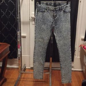 NEW SONG STONEWASHED JEANS SIZE 5
